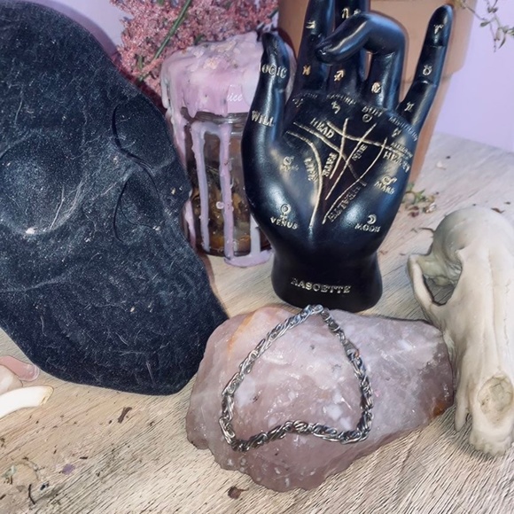 Dainty Bracelet - Picture 2 of 2